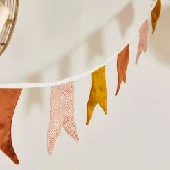 CASA LEON Festone Bandierine Rosso| Kids